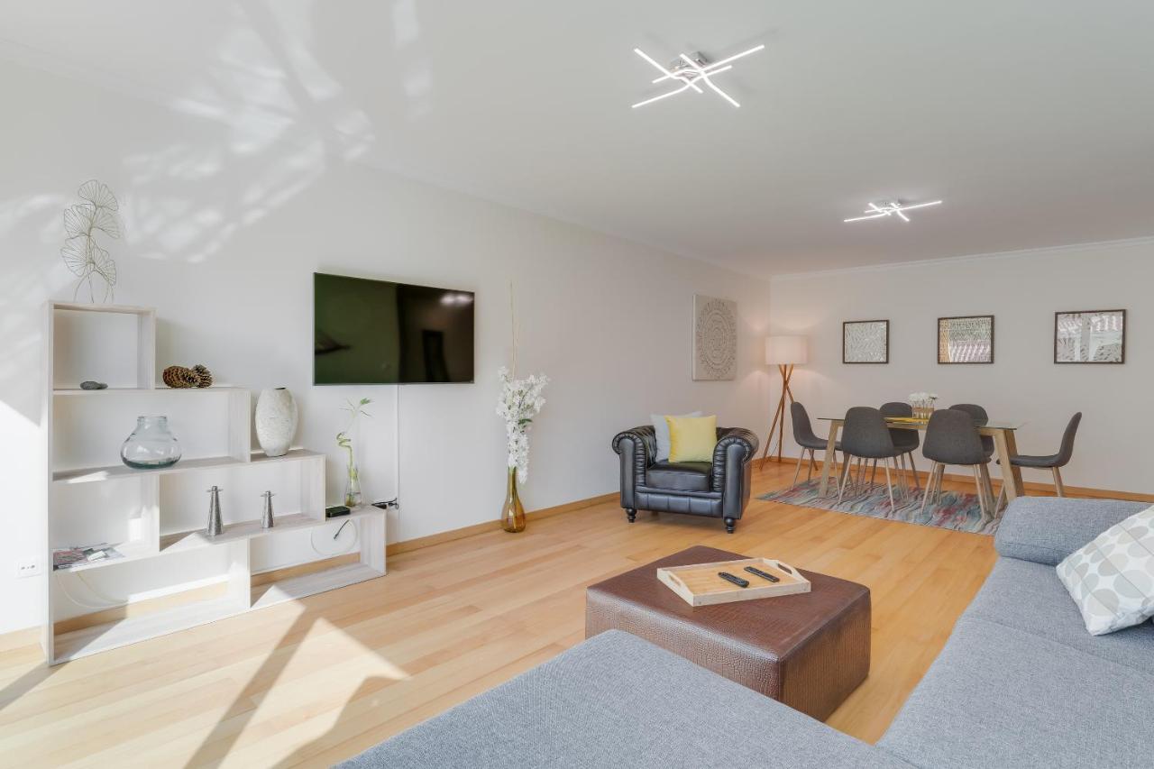 Sunny Beach Machico Apartment By Hr Madeira Buitenkant foto